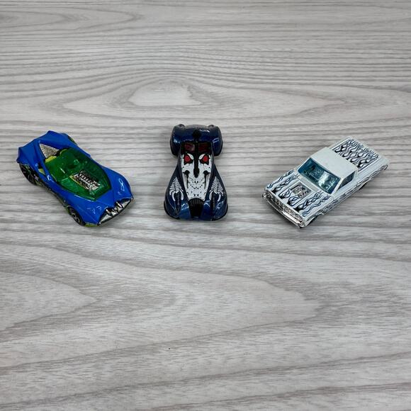 Matchbox Cars Lot of 71999–2017 Retro VTG Diecast Mixed Styles Multicolor 1:64 - Picture 2 of 15